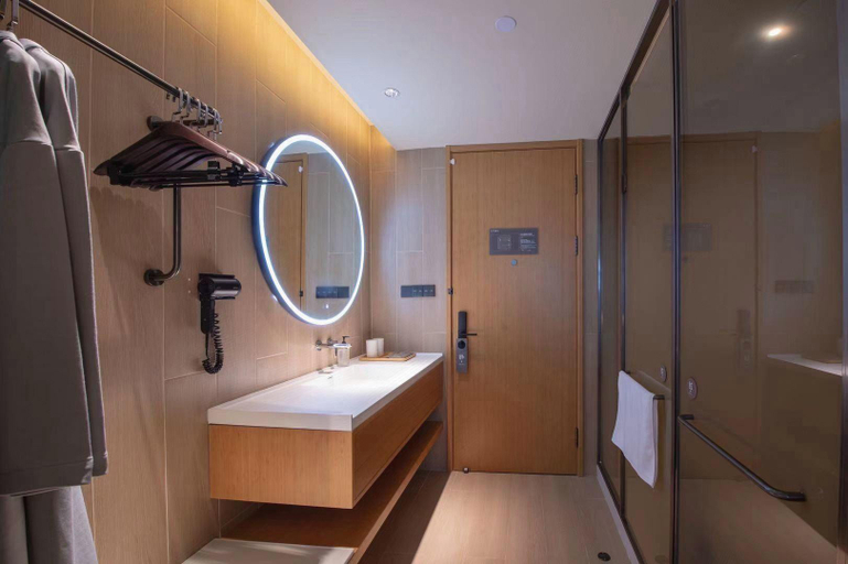Bathroom 3, Ji Hotel Shanghai Hongqiao Center, Shanghai