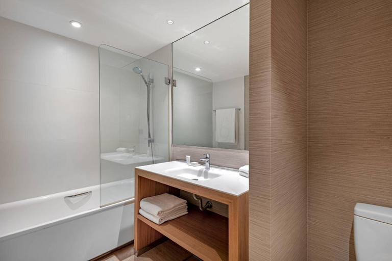 Bathroom 5, Hotel Corvetto Milano, Milano