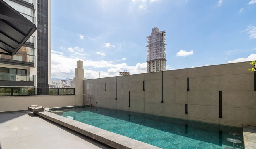 Pool 2, Apt 300m From the Beach in Bldg w/ Pool Fnk1905, Itapema