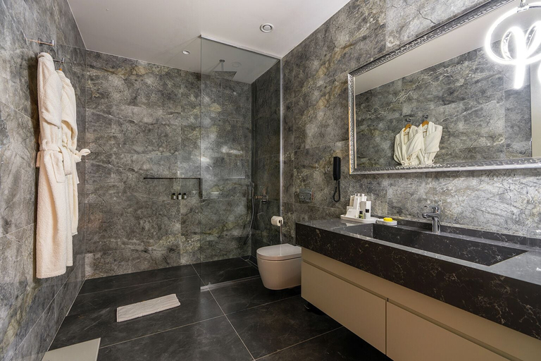 Bathroom 5, Ailla Yalıkavak, Bodrum