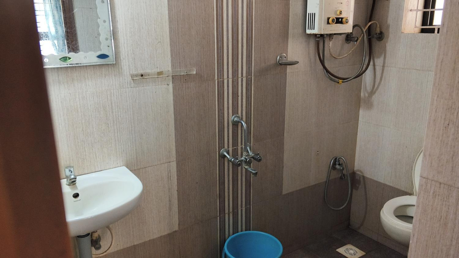 Bathroom 3, Maanyatha Homestay, Udupi