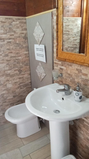 Bathroom 3, La Bianca Scogliera, Agrigento