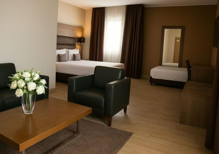 Bedroom 2, Hotel Zenith, Es Senia