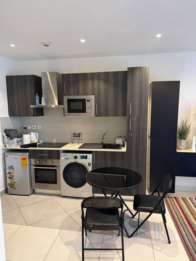 Private kitchen, skywave luxury  Apartment, Accra