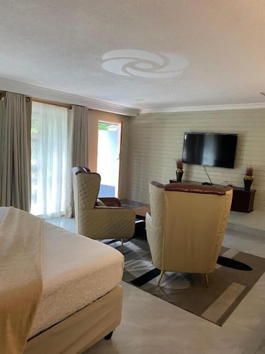 Interior 2, Green Whisper BnB, Mutare