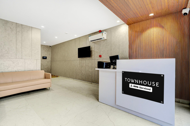 Reception 5, Classic With Balcony Sector 51 Gurgaon, Gurgaon