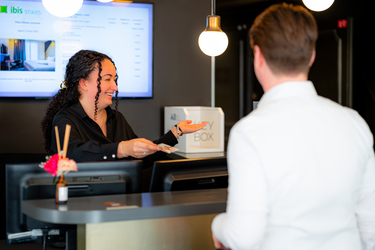 Public Area 5, ibis Styles Paris 15 Lecourbe, Paris