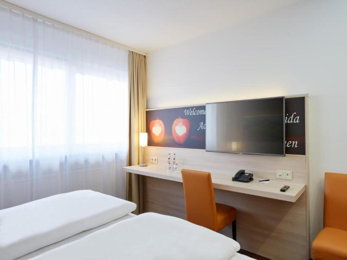 Bedroom 5, Sunday Hotel Stuttgart Herrenberg, Böblingen