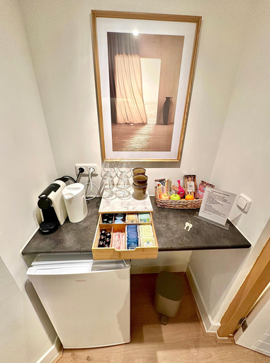 Room amenity 4, A&A Patio Suite, Amsterdam