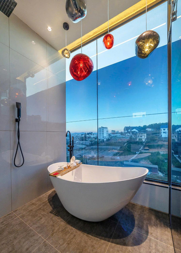 Bathroom 4, Lyn's Hotel Da Lat, Đà Lạt
