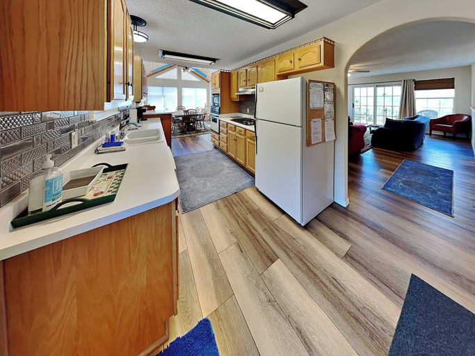 Food & Drinks, Tanglewood by Ruidoso Vacation Rentals, Lincoln