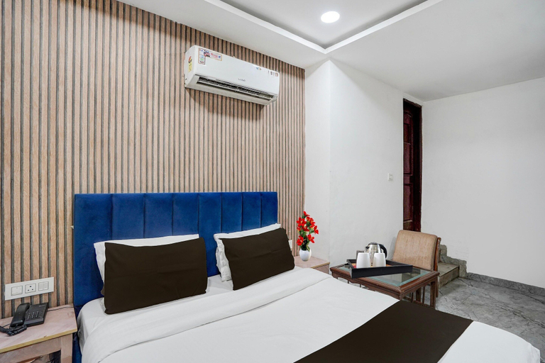 Room 3, Deluxehotel Hm Crystal, Sahibzada Ajit Singh Nagar