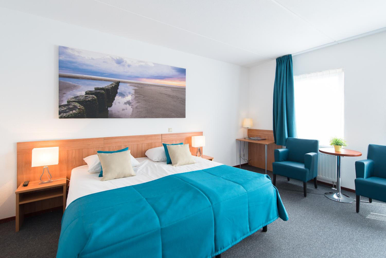 Bedroom 3, Hotel Nes, Ameland