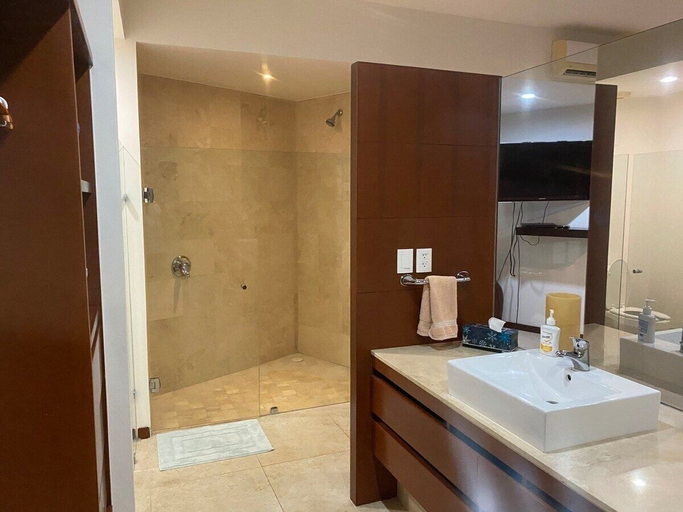 Bathroom 3, Alamar Vallarta, Compostela