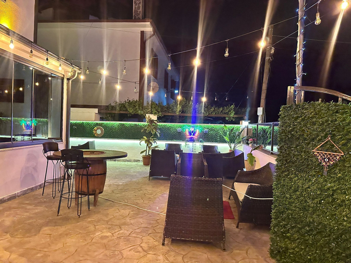 Outdoor dining 5, çayır otel, Marmaraereğlisi