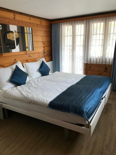 Bedroom 2, Le Mazot Bed & Breakfast, Visp
