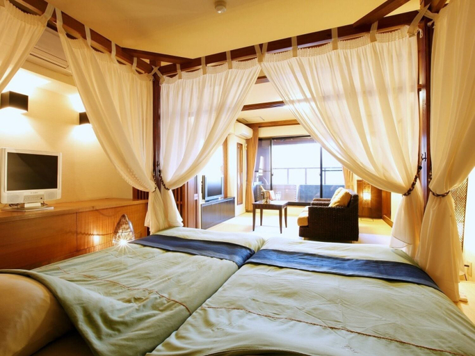 Room 4, Inatori Akao Hotel, Higashiizu