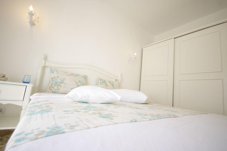 Bedroom 4, Alya Ruzgari Otel, Çeşme