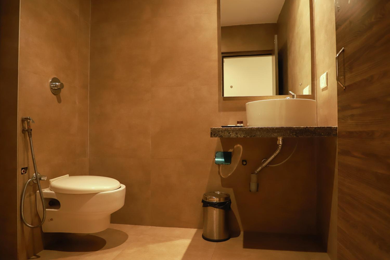 Bathroom 4, Comfort Hotel, Dibrugarh