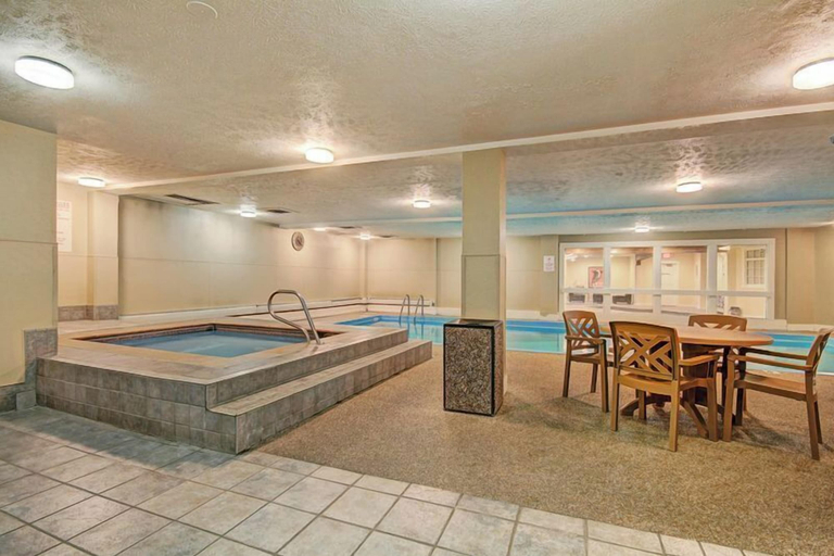 Sport & Beauty 5, Longbranch 201 Condo with Pool & Hot Tub, Summit