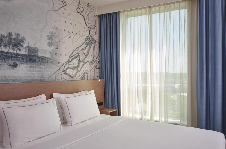 Bedroom 5, Park Plaza Amsterdam Airport, Haarlemmermeer