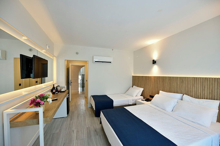 Bedroom 4, Mediterranean Resort Hotel, Silifke