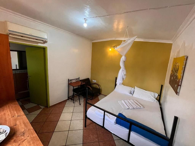 Room 1, Uhuru Peak Hostel, Moshi Urban