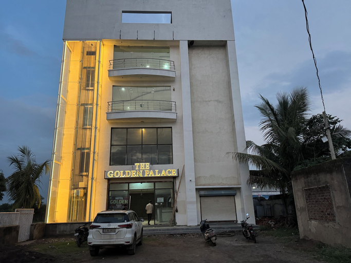 Exterior 3, The Golden Palace, Amravati