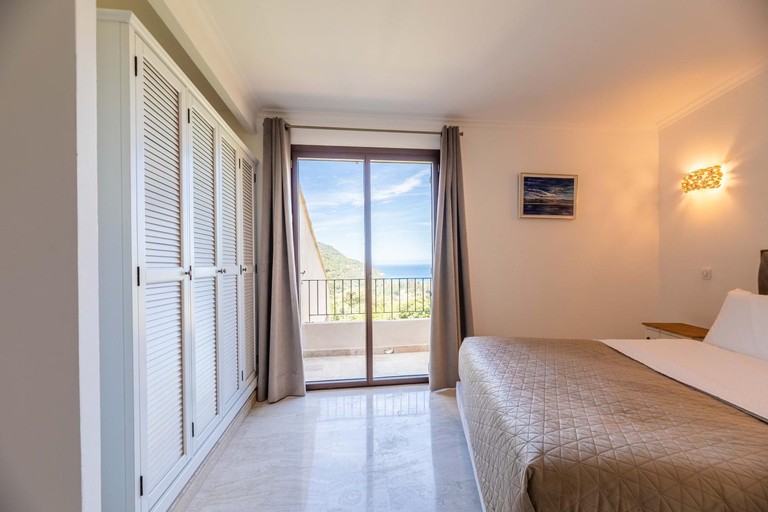 5, Villa Excelsior, Corse-du-Sud