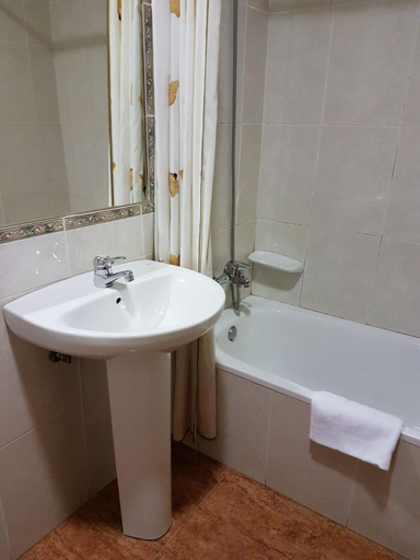5, Hostal los nogales, Asturias