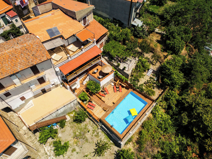 Exterior & Views 2, Ca'del Borgo B&B, Salerno