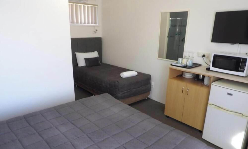 Bedroom 4, Kiama Motel 617, Kiama