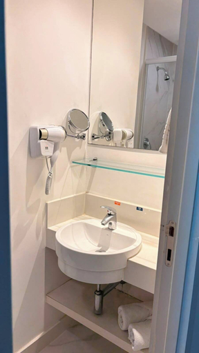 Bathroom 4, Aera Copacabana, Rio de Janeiro