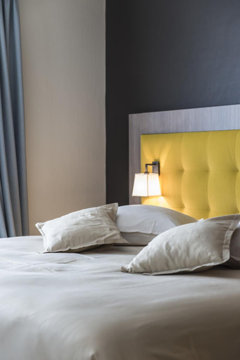 Bedroom 3, In Den Bonten Os Hostellerie, Antwerpen