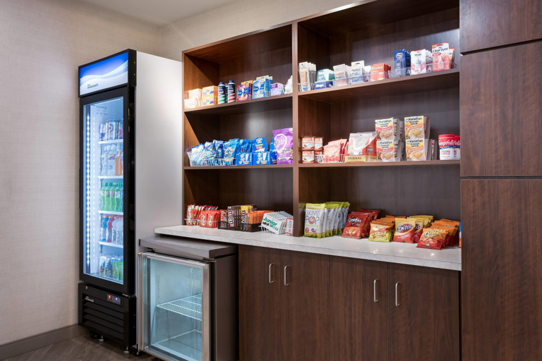 Food & Drinks 5, Comfort Inn & Suites Gaylord, Otsego