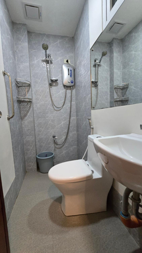 Bathroom 4, NINIE'S PLACE, Puerto Princesa City