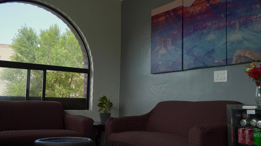 Public Area, Relax Inn, Coconino