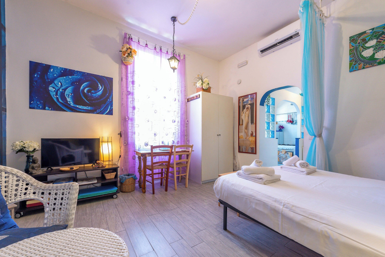 Room 2, Blue River Trastevere, Rome