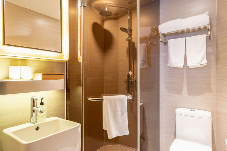 Bathroom 4, Ji Hotel Hangzhou West Lake Zhongshan Bei Road, Hangzhou