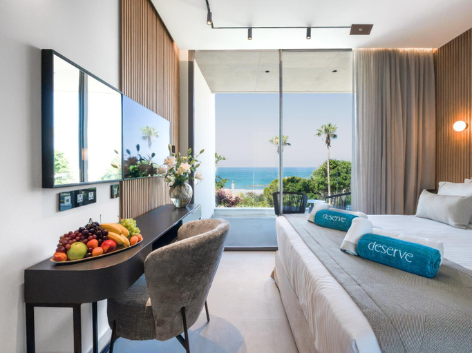 View 4, Poseidon by Deserve