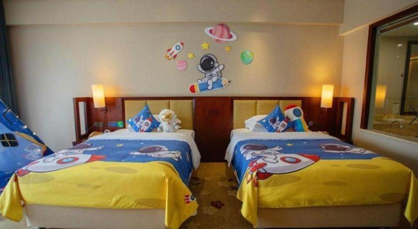 Bedroom 3, Liuzhou Sanjiang Dongxiang Hotel, Liuzhou