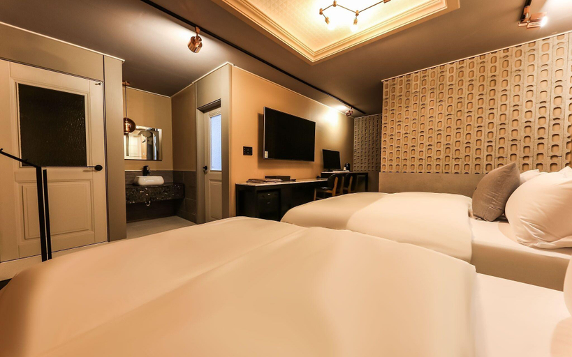 Bedroom 4, Daejeon Jungri Hotel Art Vin, Daedeok