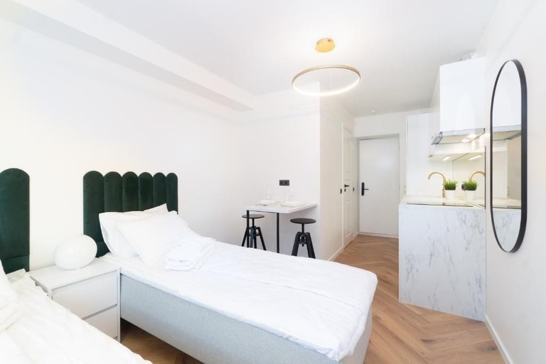 Room 5, Tallinn Airport Studios by RevalHome, Tallinn