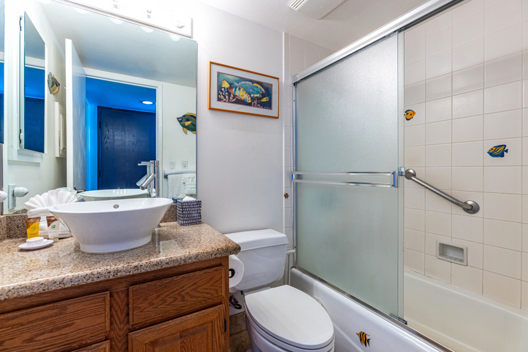 Bathroom 4, Kihei Beach, #507 1 Bedroom Condo by RedAwning, Maui