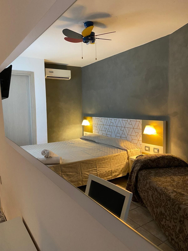 Room 3, Hotel Link Rho - JCUBE HOTELLERIE, Milano