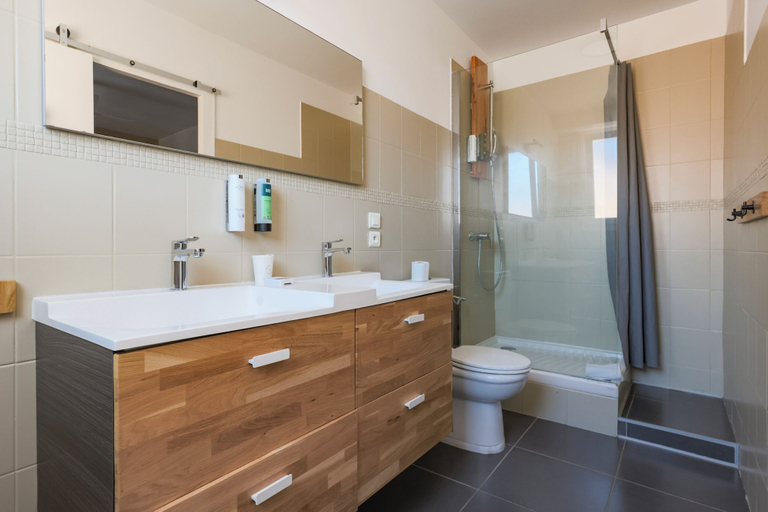Bathroom 4, Hôtel La Baïne, Landes