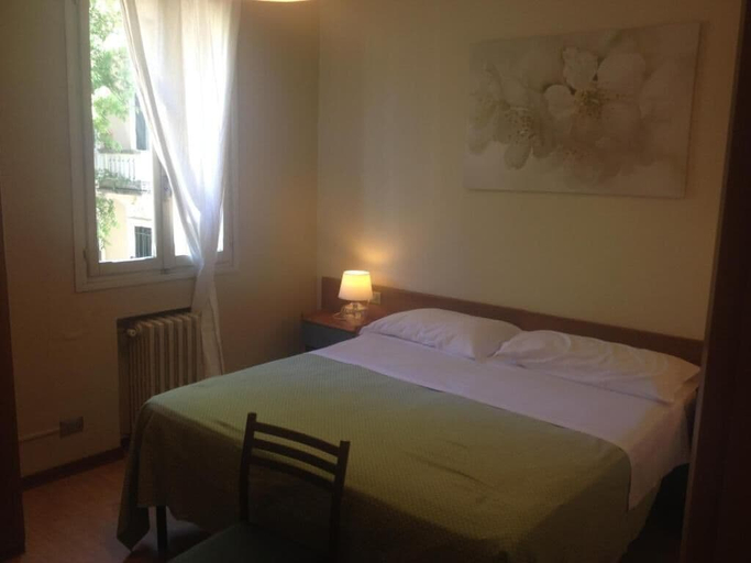 Bedroom 3, Hotel Terme Belvedere, Padua
