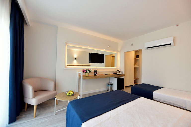 Bedroom 5, Mediterranean Resort Hotel, Silifke