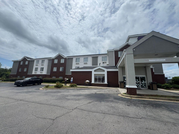 Others 4, Broad St Inn, Sumter