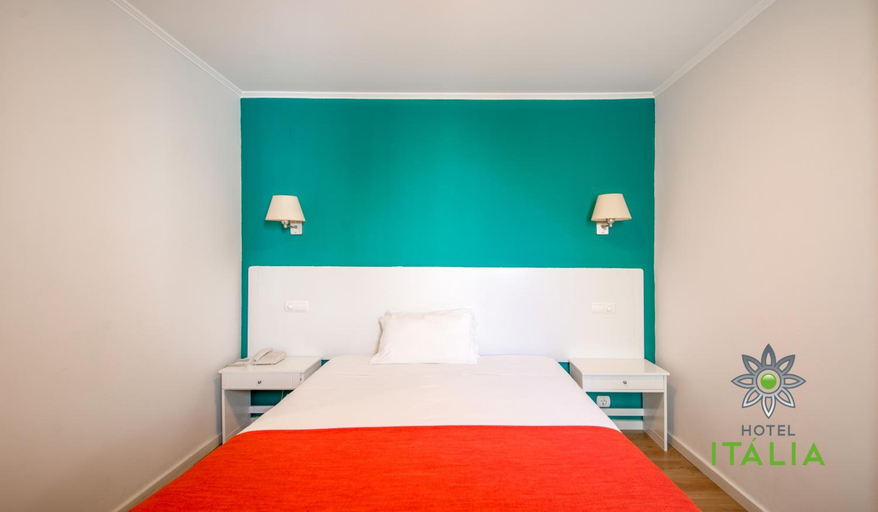 Bedroom 3, Italia, Lisbon